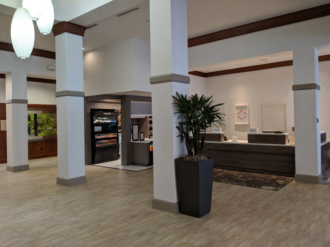 埃文斯顿希尔顿花园酒店主图