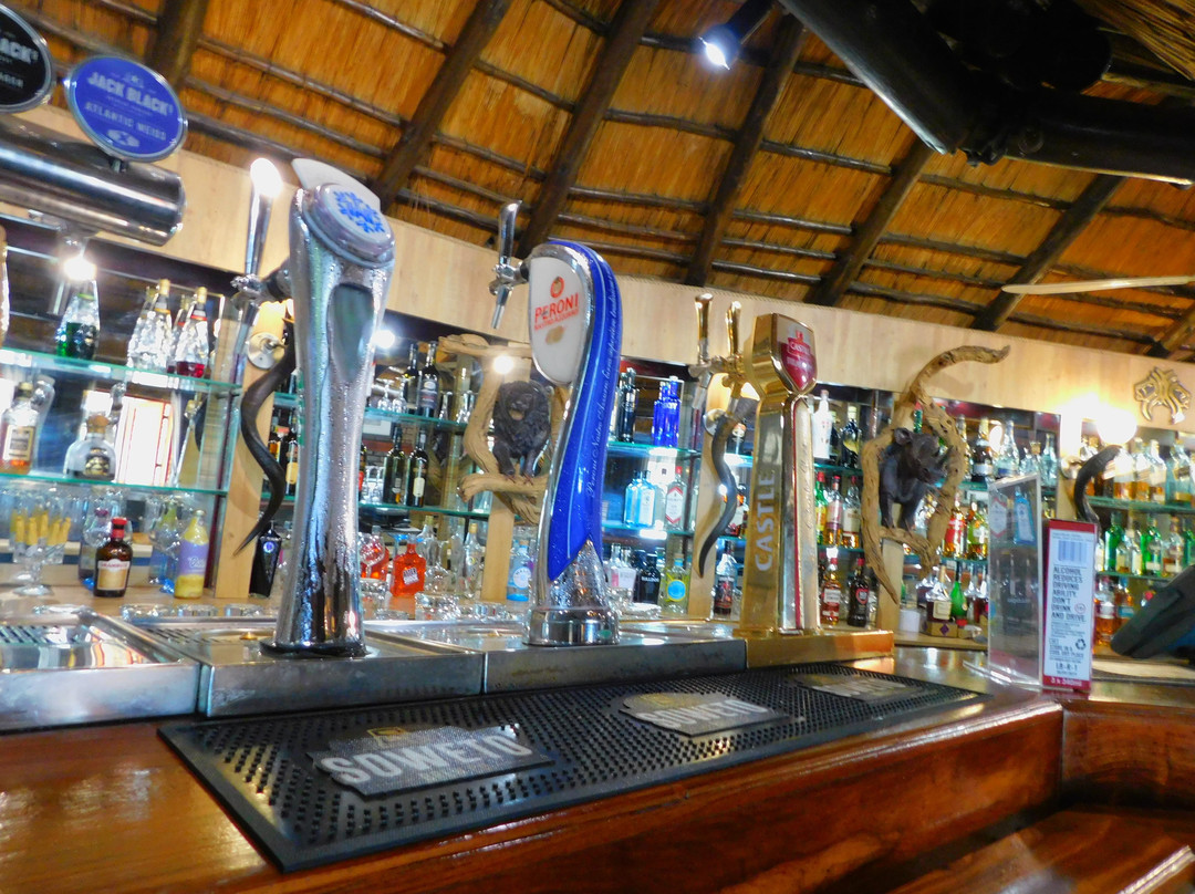 巴库蓬布什旅馆主图