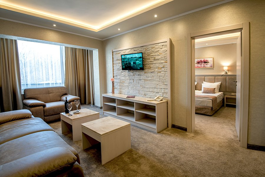 Hotel Armira主图