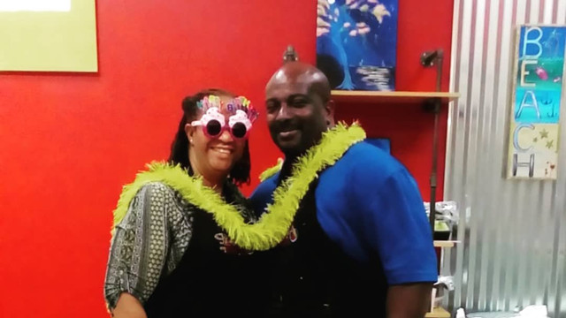 Painting With a Twist-棕榈海岸必去景点