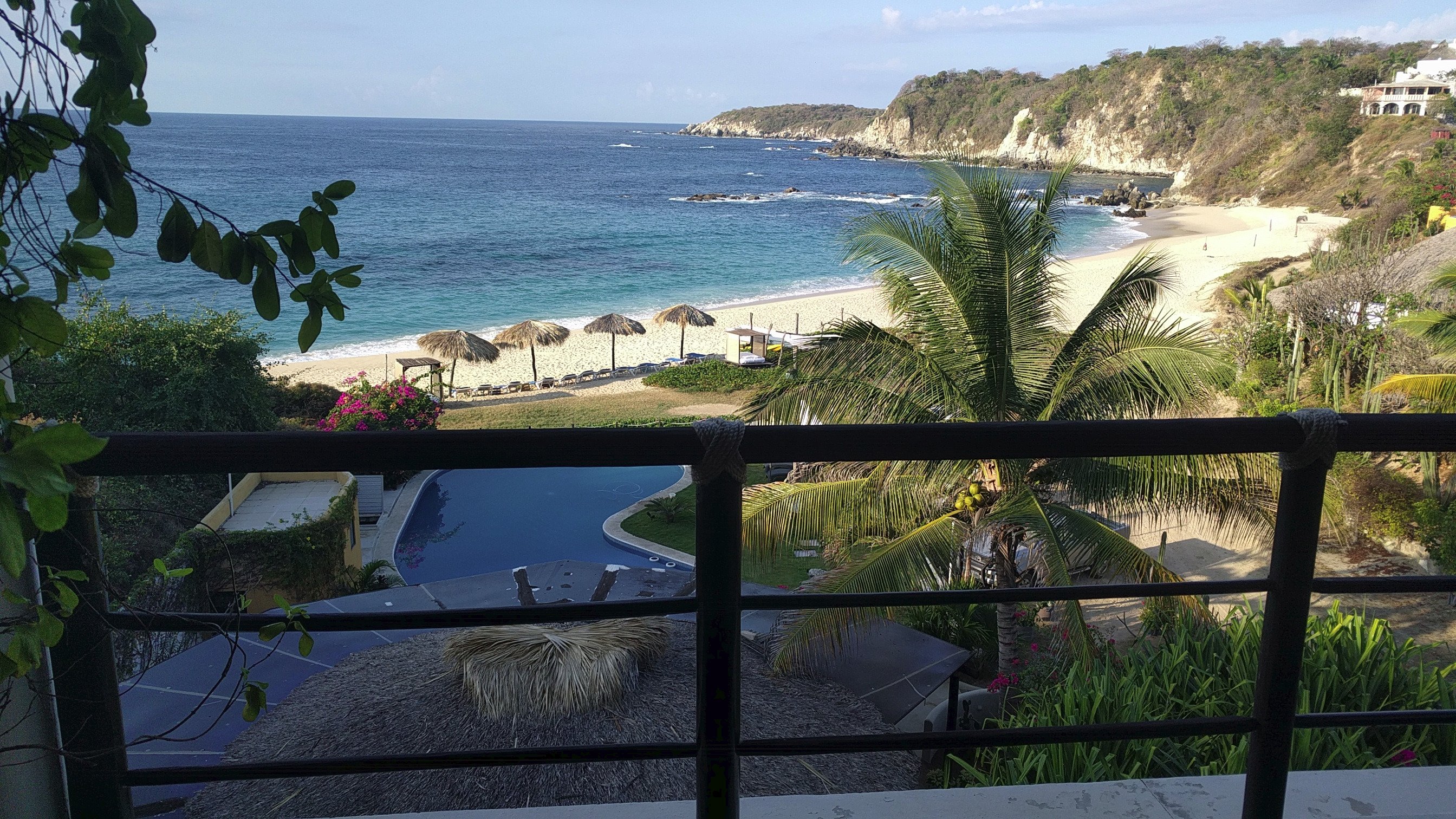 Manta Raya Hotel-泳池