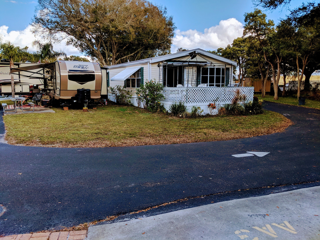 Horseshoe Cove Rv Resort