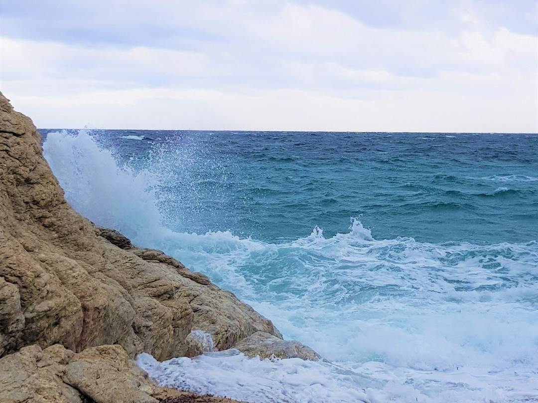 Armenistis Beach-Sarti必去景点