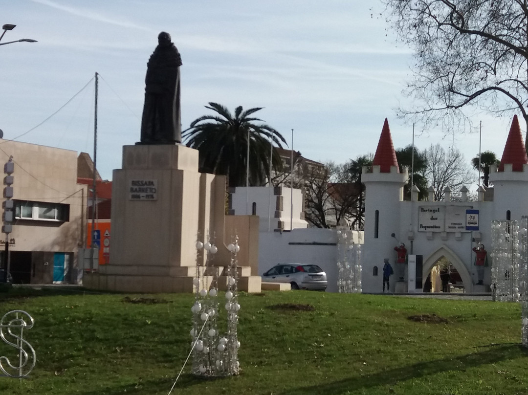 Estatua de Bissaya Barreto景点图片