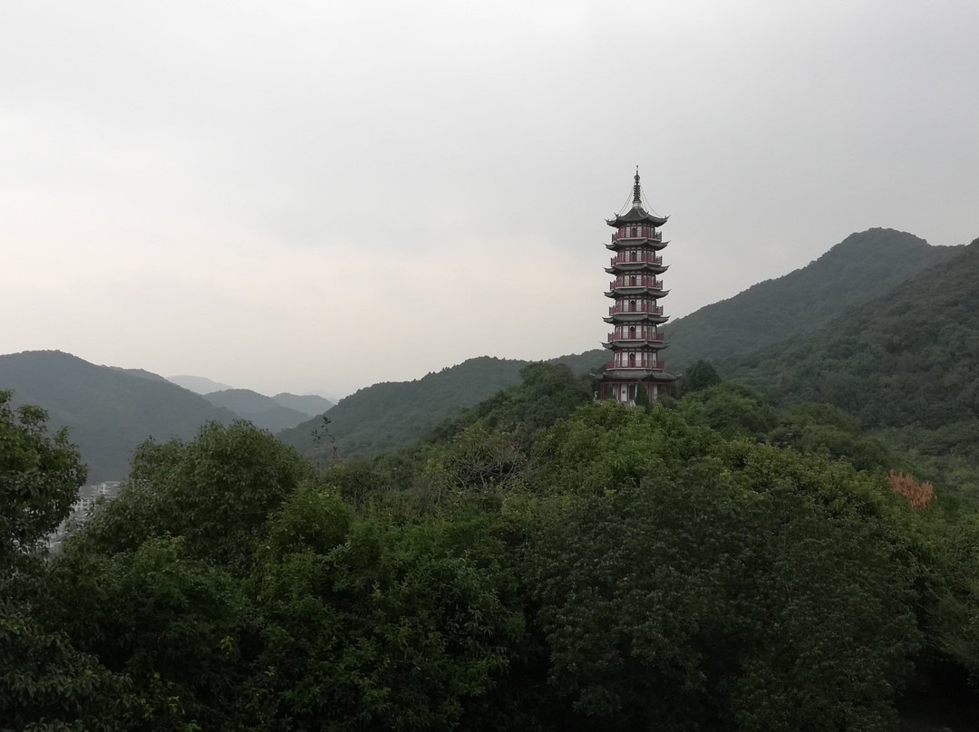 黄贤海上长城森林公园-奉化市必去景点