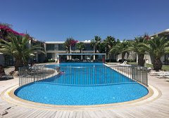 Lugga Boutique Hotel & Beach主图