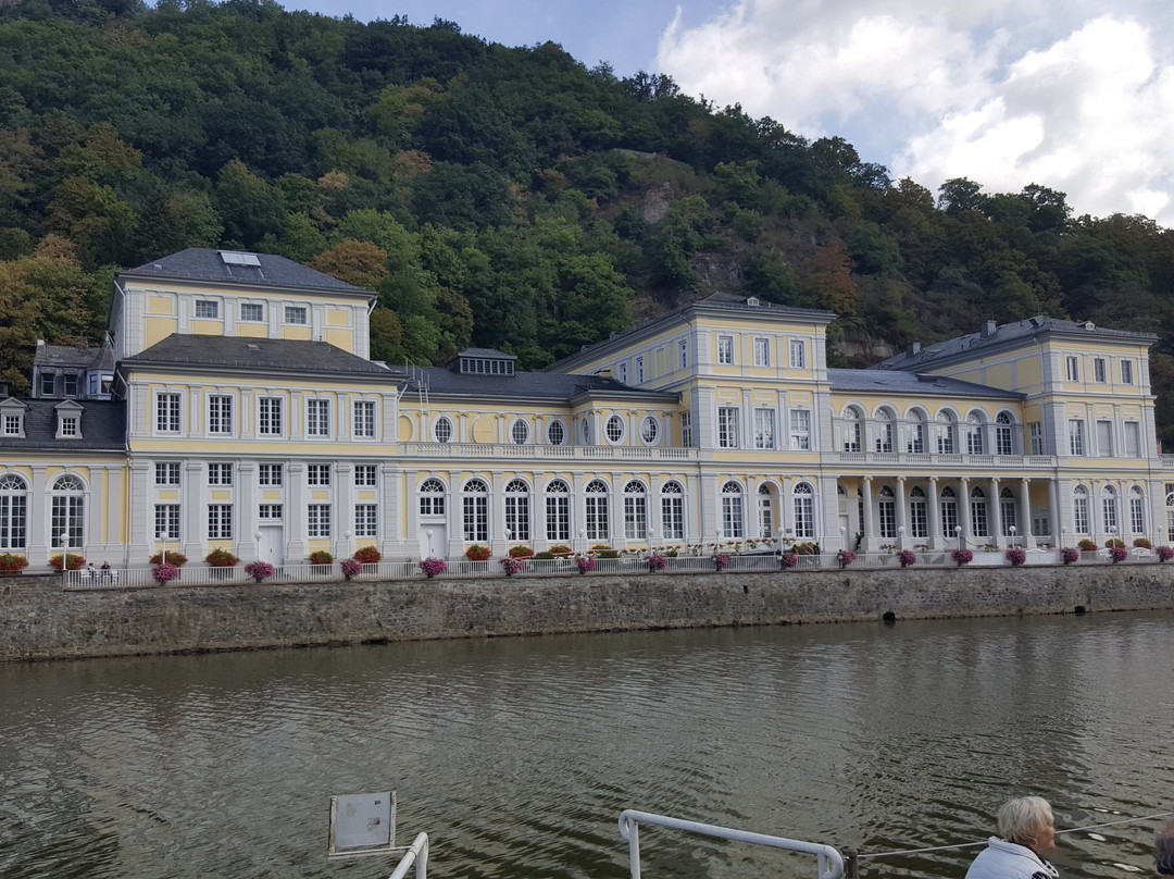 Hoemberg旅游景点-Brunnenhalle