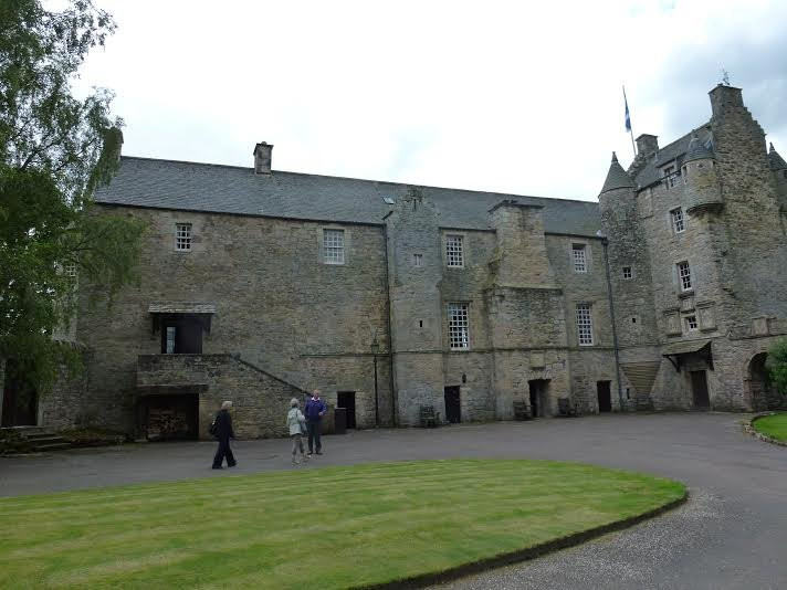 Ferniehirst Castle -  Castle Kerr Tours-Jedburgh必去景点