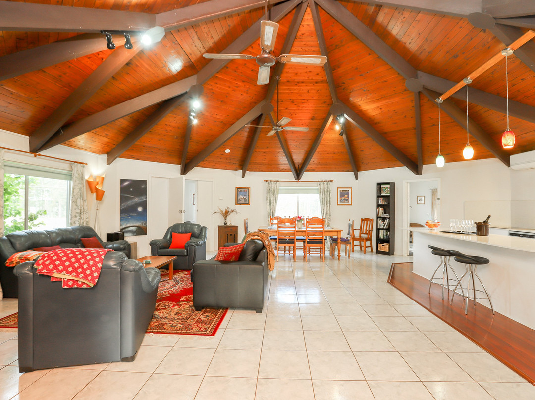 Lovedale Lodge