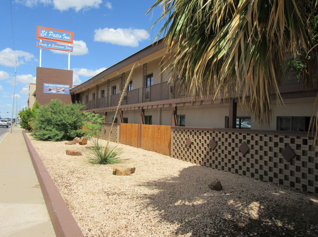 El Patio Inn