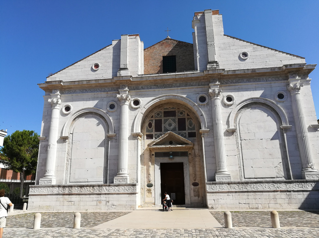 Basilica Cattedrale (Tempio Malatestiano)景点图片