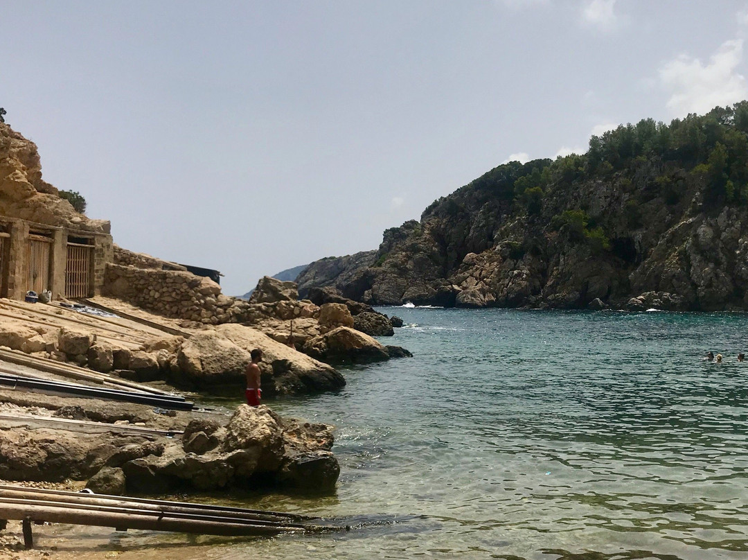 Cala d'en Serra Beach景点图片