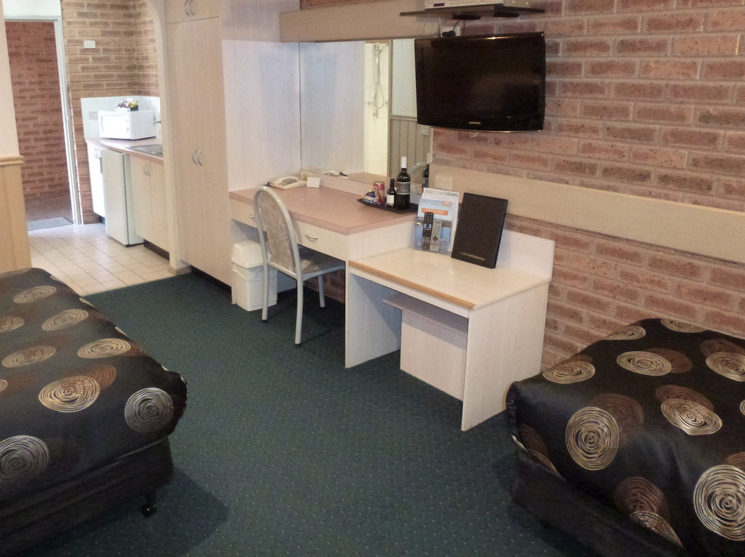 Colonial Motor Inn Bairnsdale - Golden Chain Motel主图