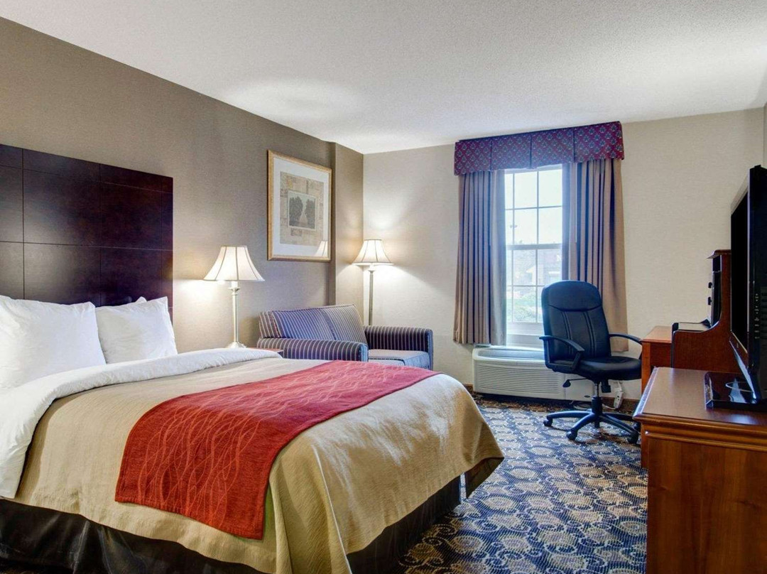 Comfort Inn Foxboro Mansfield主图