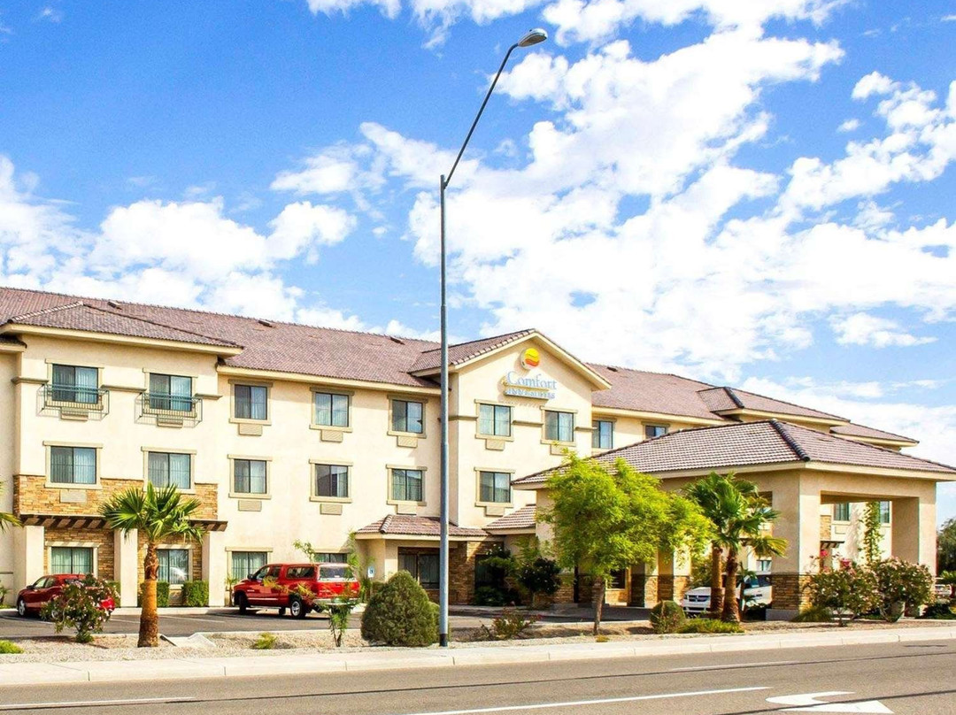 Comfort Inn & Suites Yuma I-8主图
