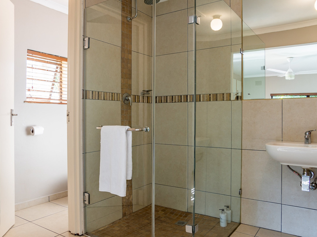 Faraway Lodge B&B主图