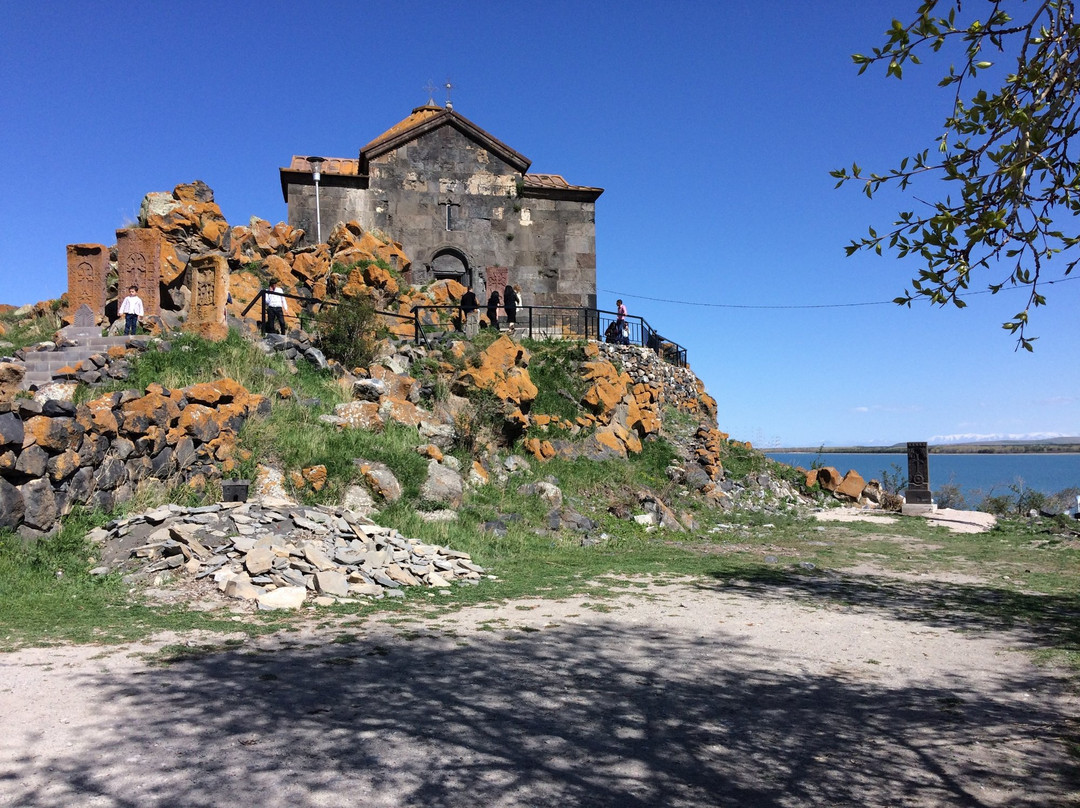 Daravand Guest House