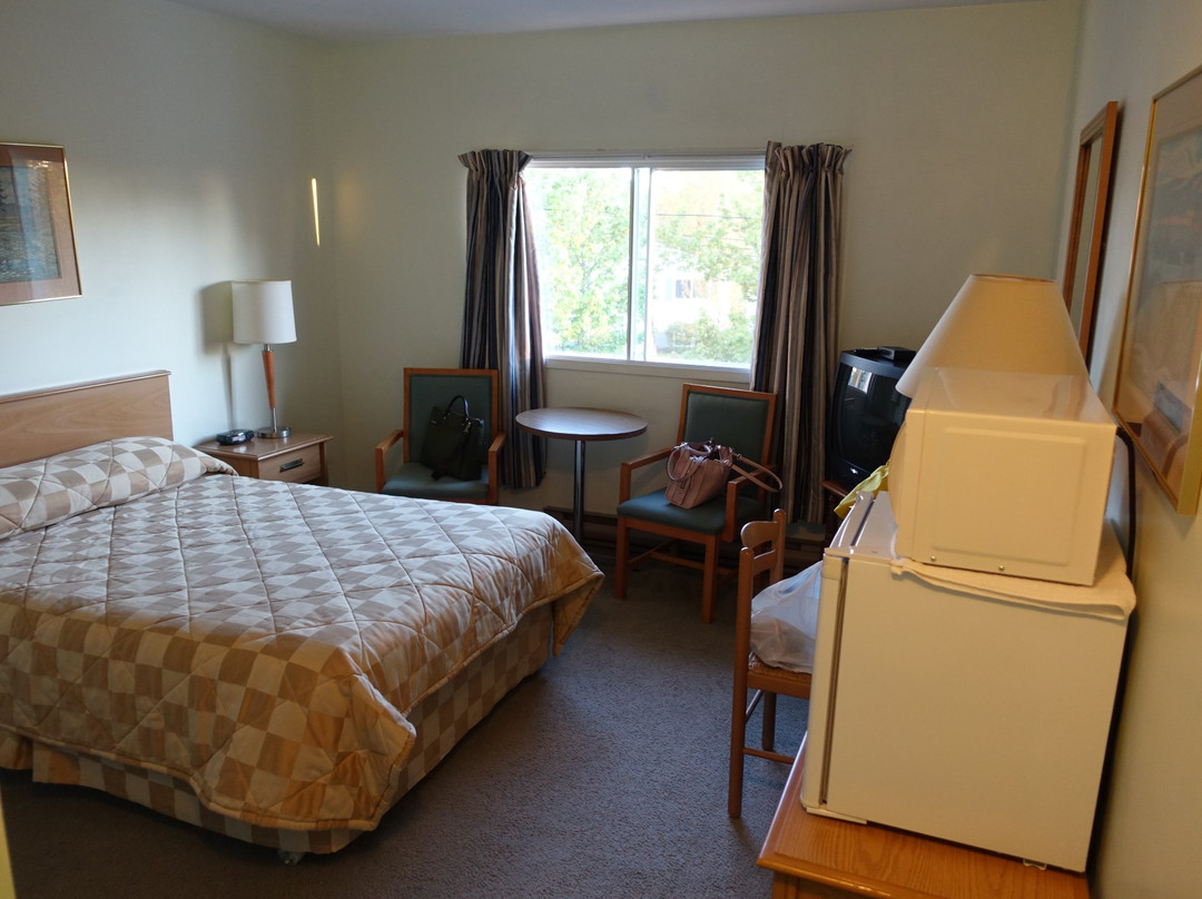 Tidal Bore Inn主图