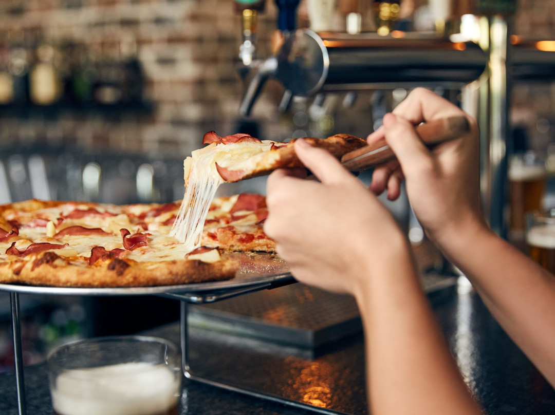 Johnny's New York Style Pizza