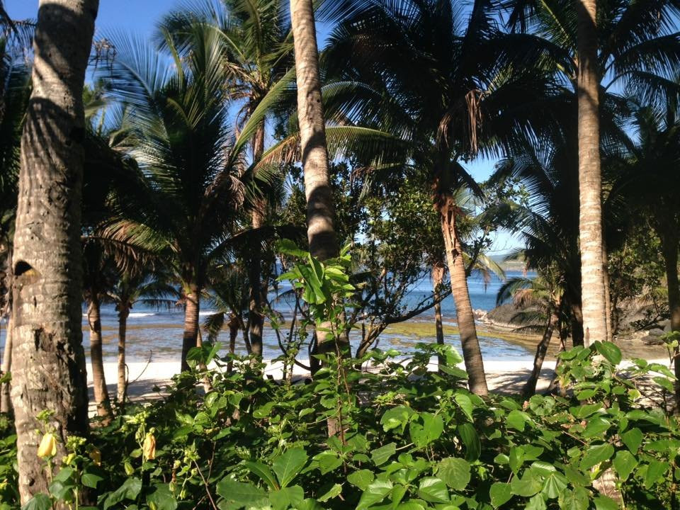 Homoron White Beach-Basco必去景点