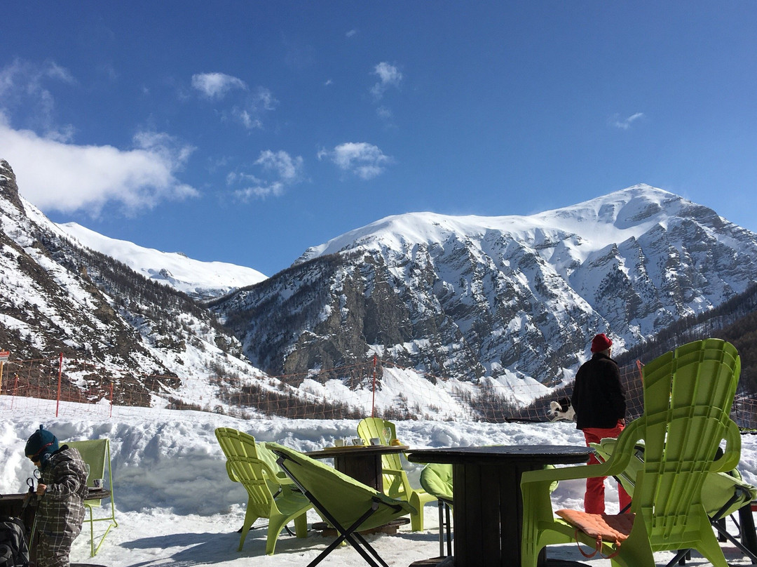 Crevoux餐馆和美食-La Petite Fringale