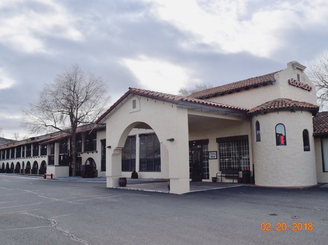 埃尔多拉多旅馆主图