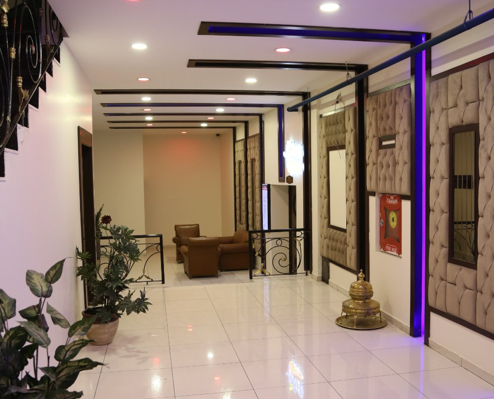 加济安泰普布尤克维利奇水疗酒店主图