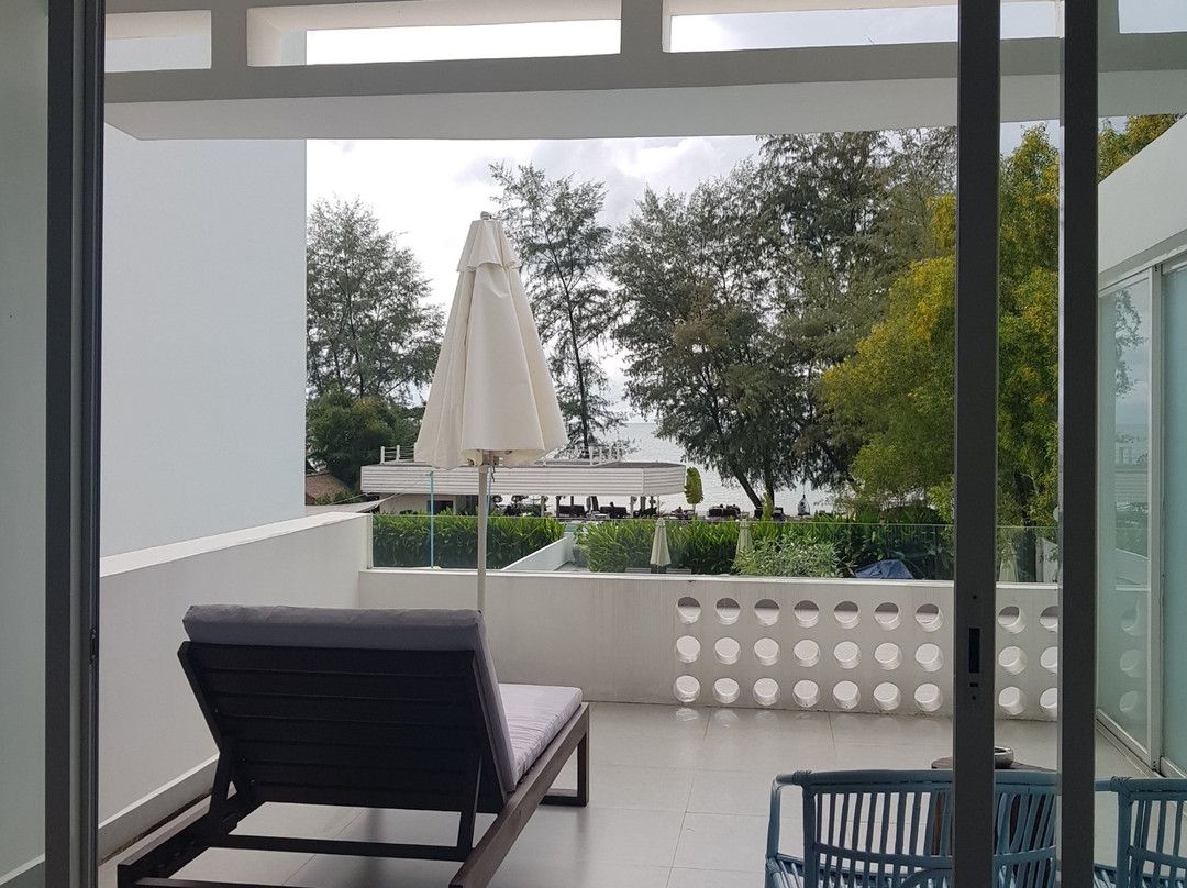 纳亚度假酒店主图