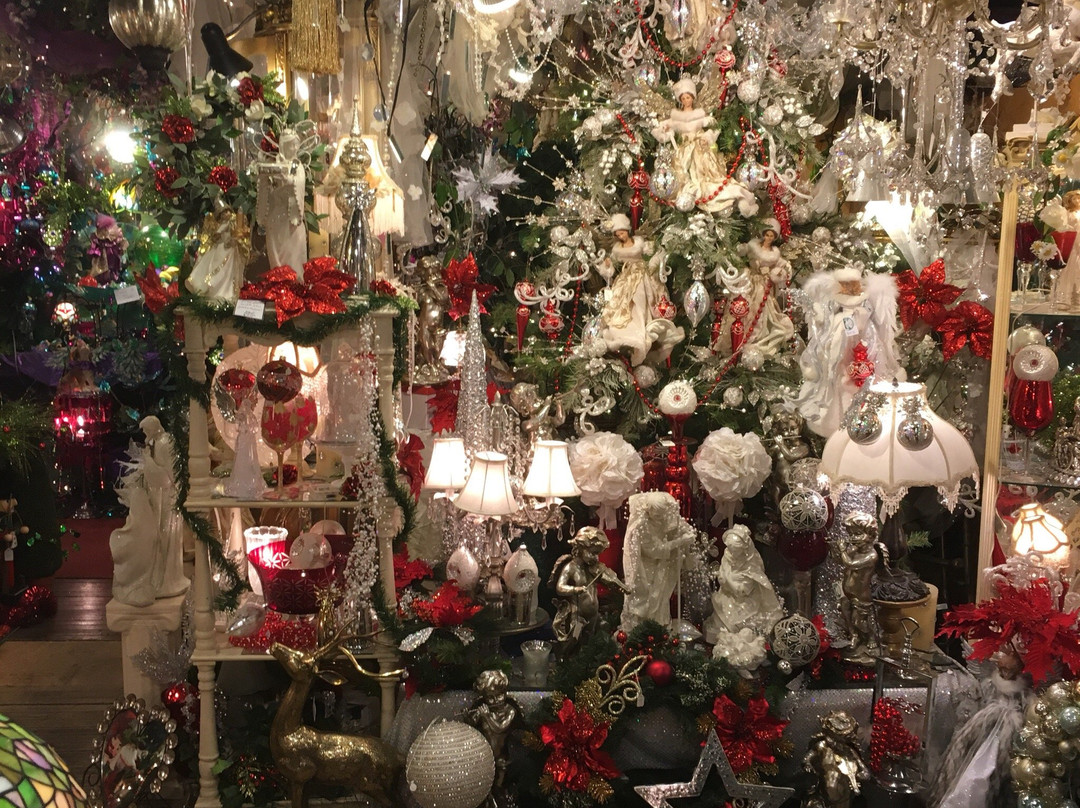 Hand of Man-Owego必去景点