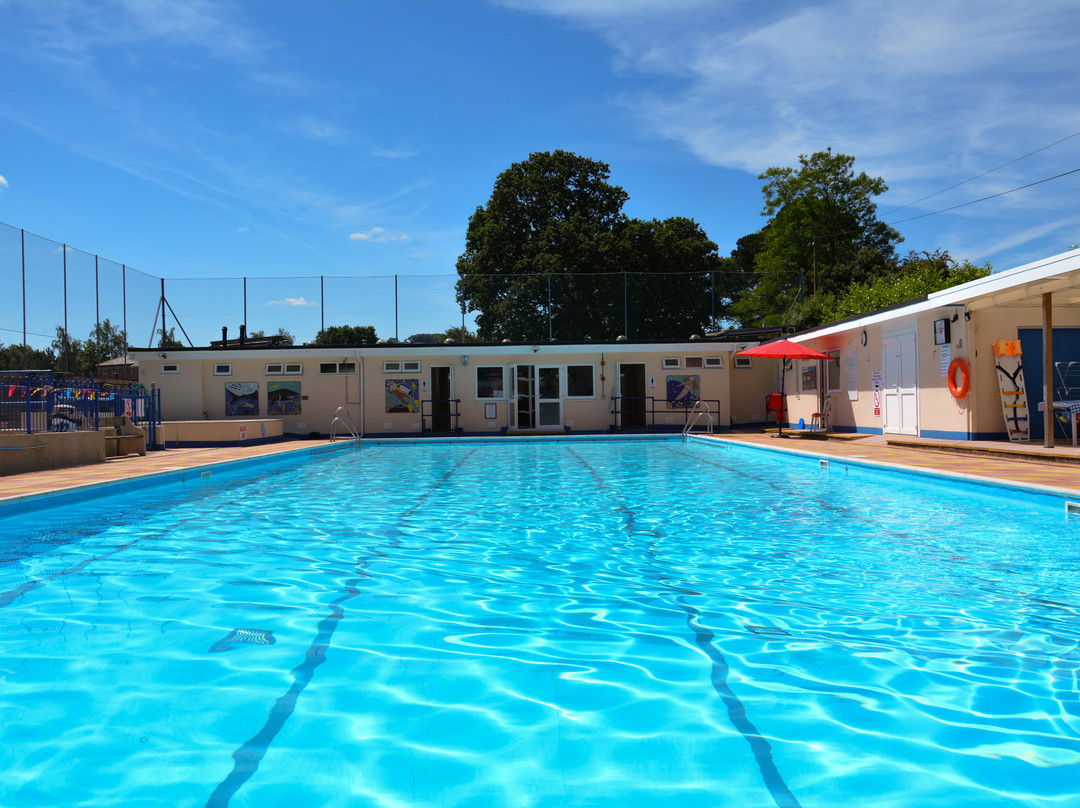 Bovey Tracey Swimming Pool景点图片