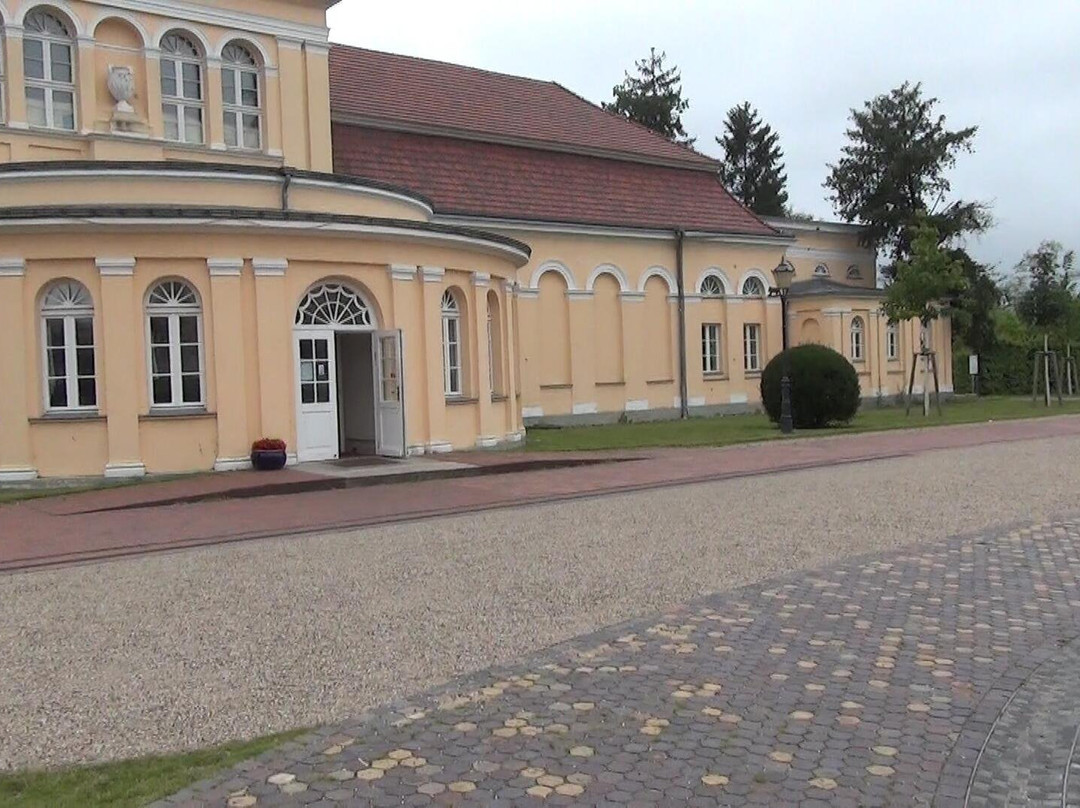 Schloss Neustrelitz景点图片