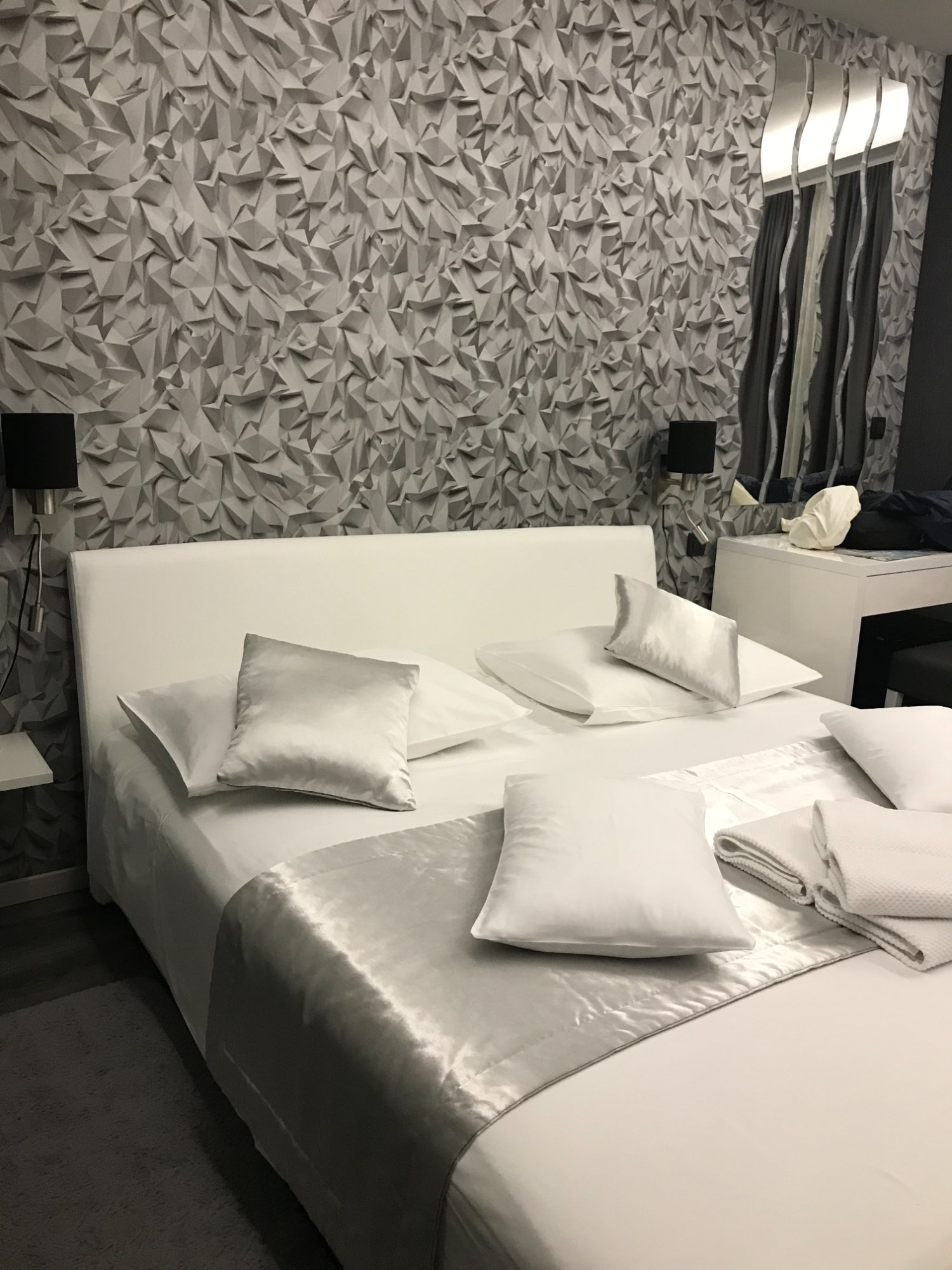 Luxury rooms ''Seven''-官方
