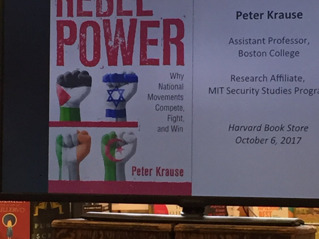 Harvard Book Store-剑桥必去景点