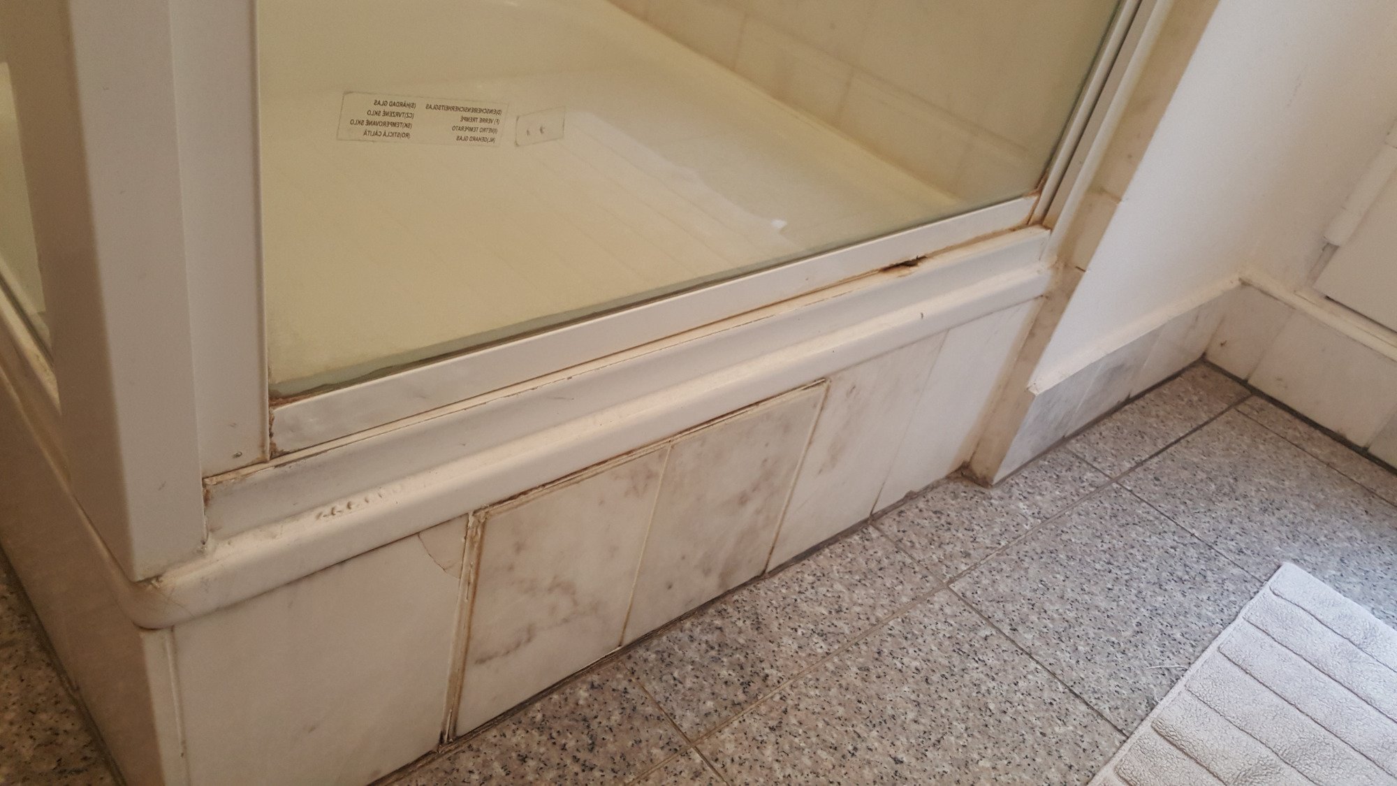Bed & Breakfast Mannheim-浴室