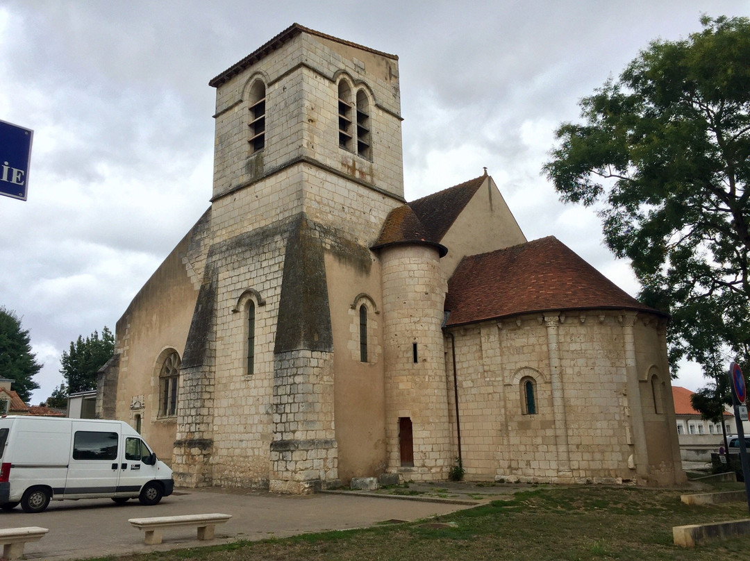 Eglise Saint-Germain-普瓦捷必去景点