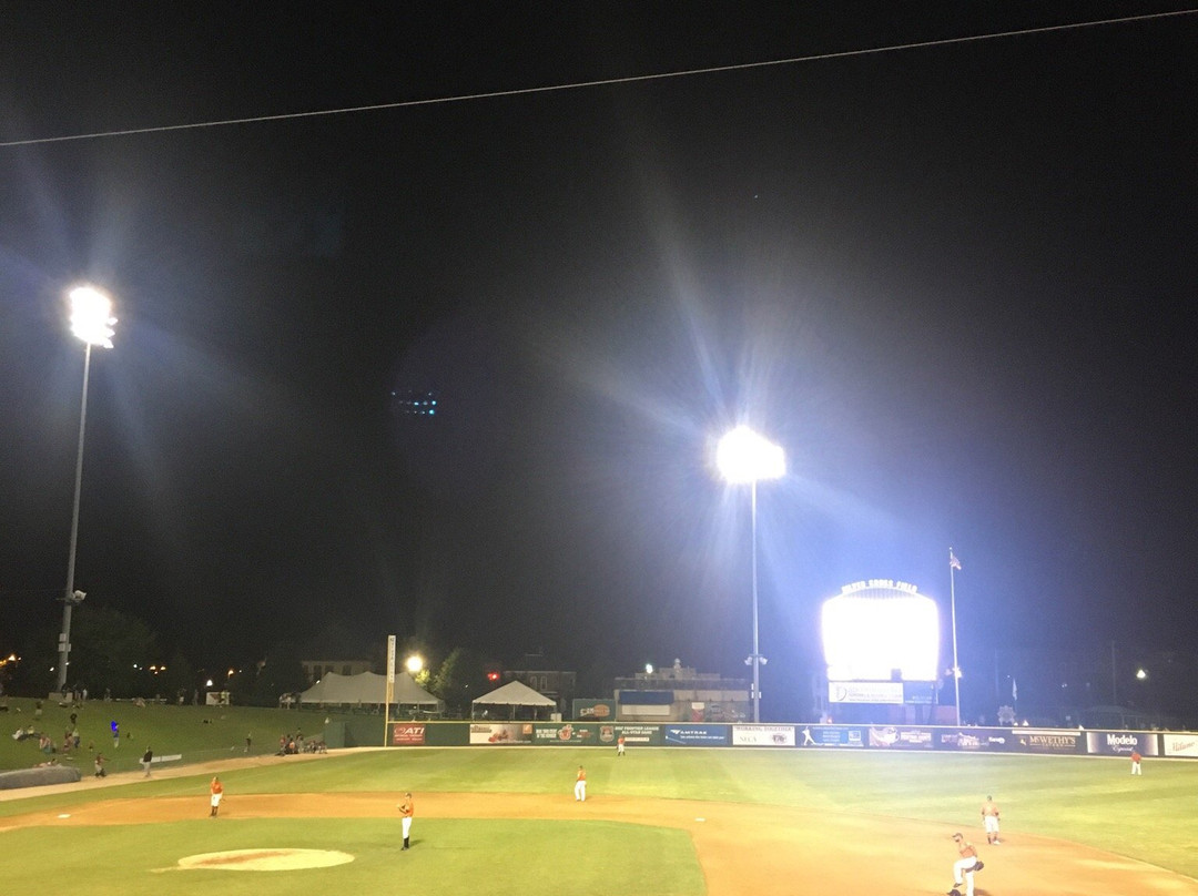 Joliet Slammers- DuPage Medical Group Field景点图片