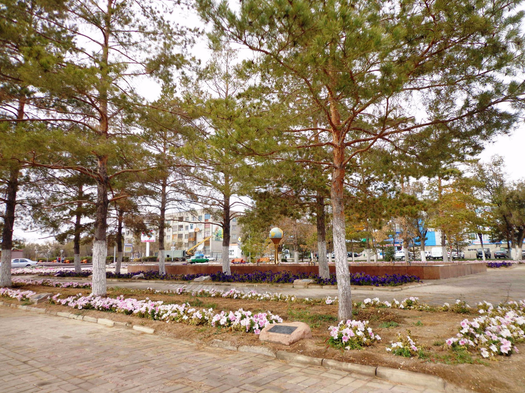Alley of Pines Planted by Cosmonauts-Zhezkazgan必去景点