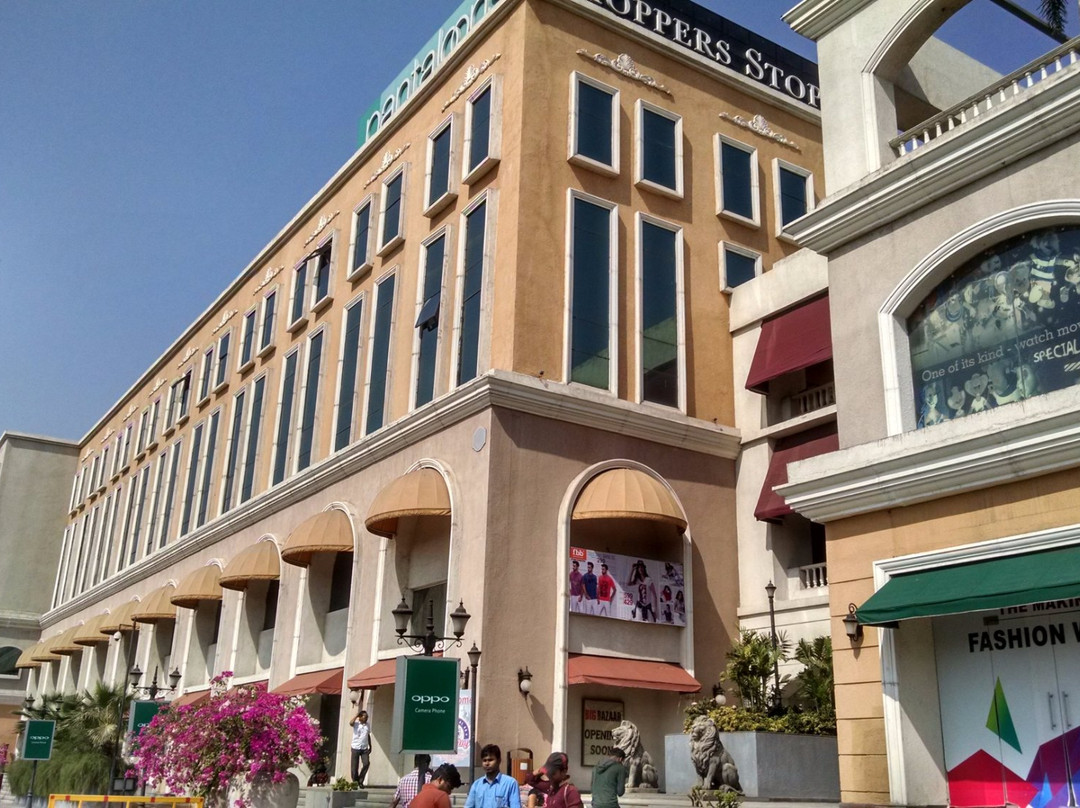 Ambuja City Center Mall景点图片