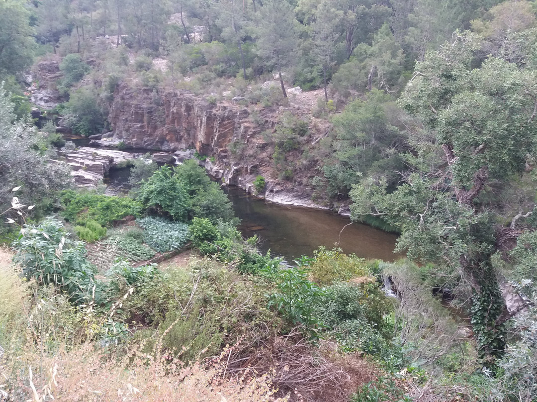 Poço da Cesta - praia fluvial de Casal Novo-Arganil必去景点