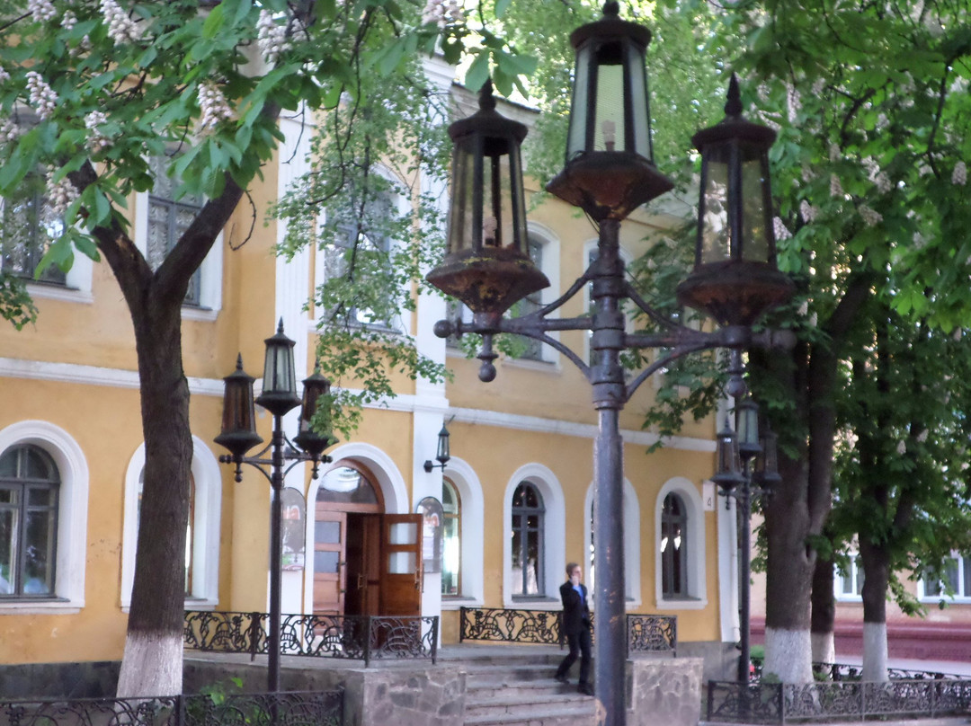 Chernihiv Theatre for Youth-Chernihiv必去景点