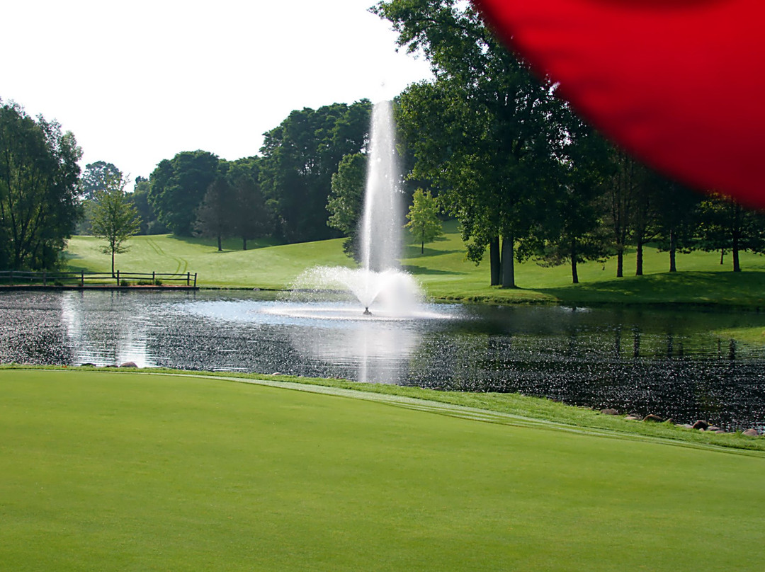 Hills' Heart of the Lakes Golf Course-Brooklyn必去景点