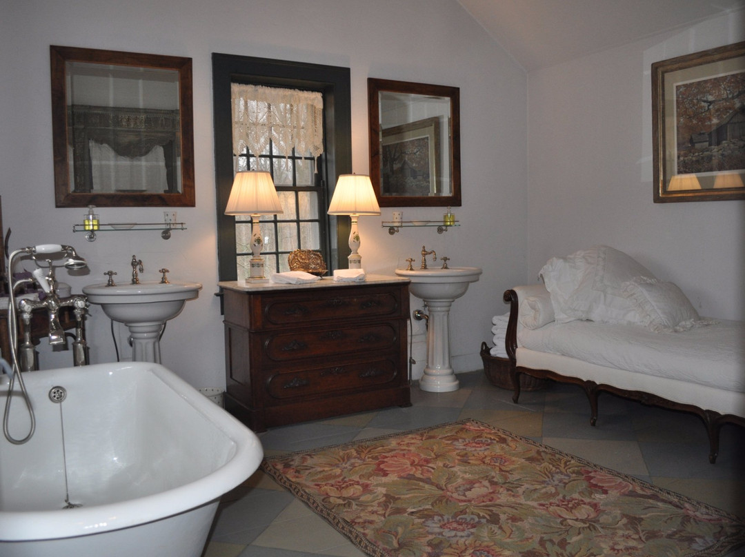 Country Loft Bed & Breakfast主图