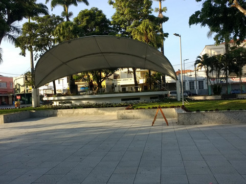 Praca Doutor Arnolfo de Azevedo