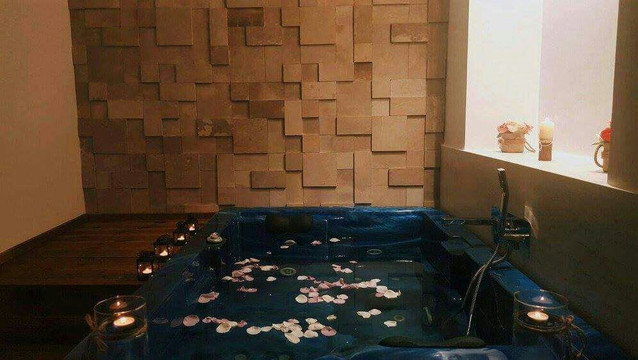 Deluxe Spa & Massage-地拉那必去景点