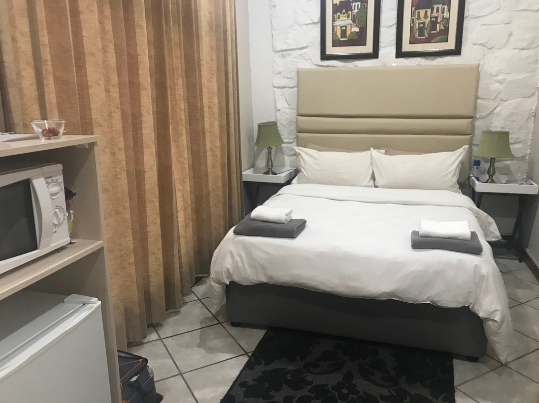 Woodpecker Guesthouse主图