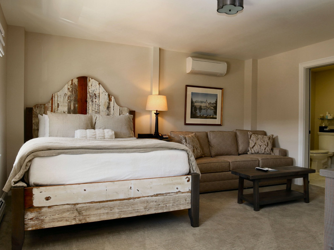 The Vermont House主图