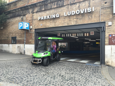 Freeway-Car-罗马必去景点