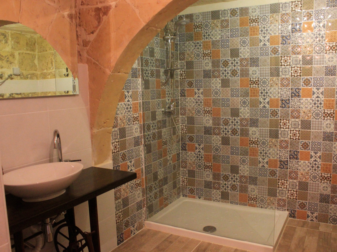 Gallerija House主图