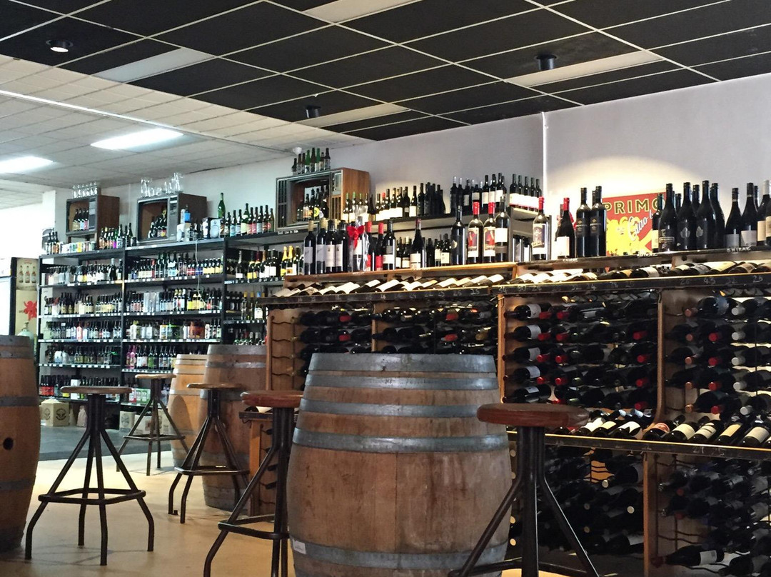 Hampton East旅游景点-Grape & Grain