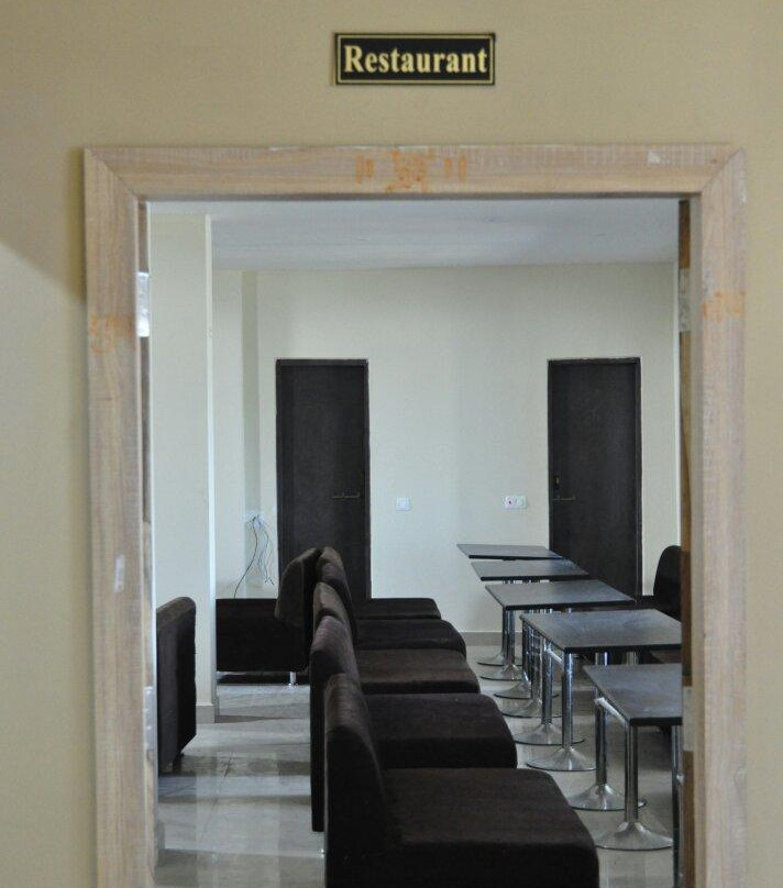 Hotel Ravi Residency主图